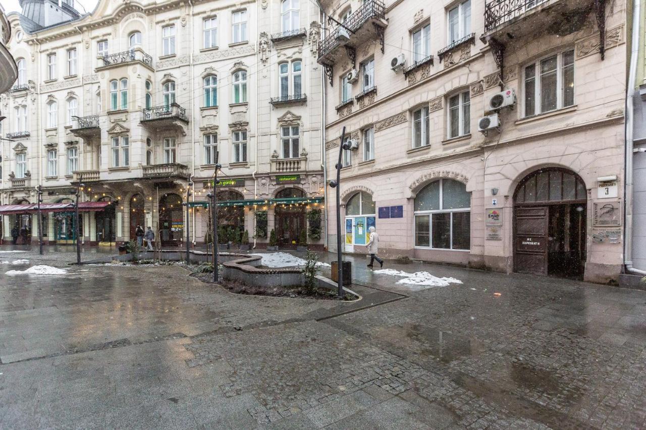 Біля Готелю Жорж Подобово Львів Вулиця Руданського 3 Apartment Exterior photo